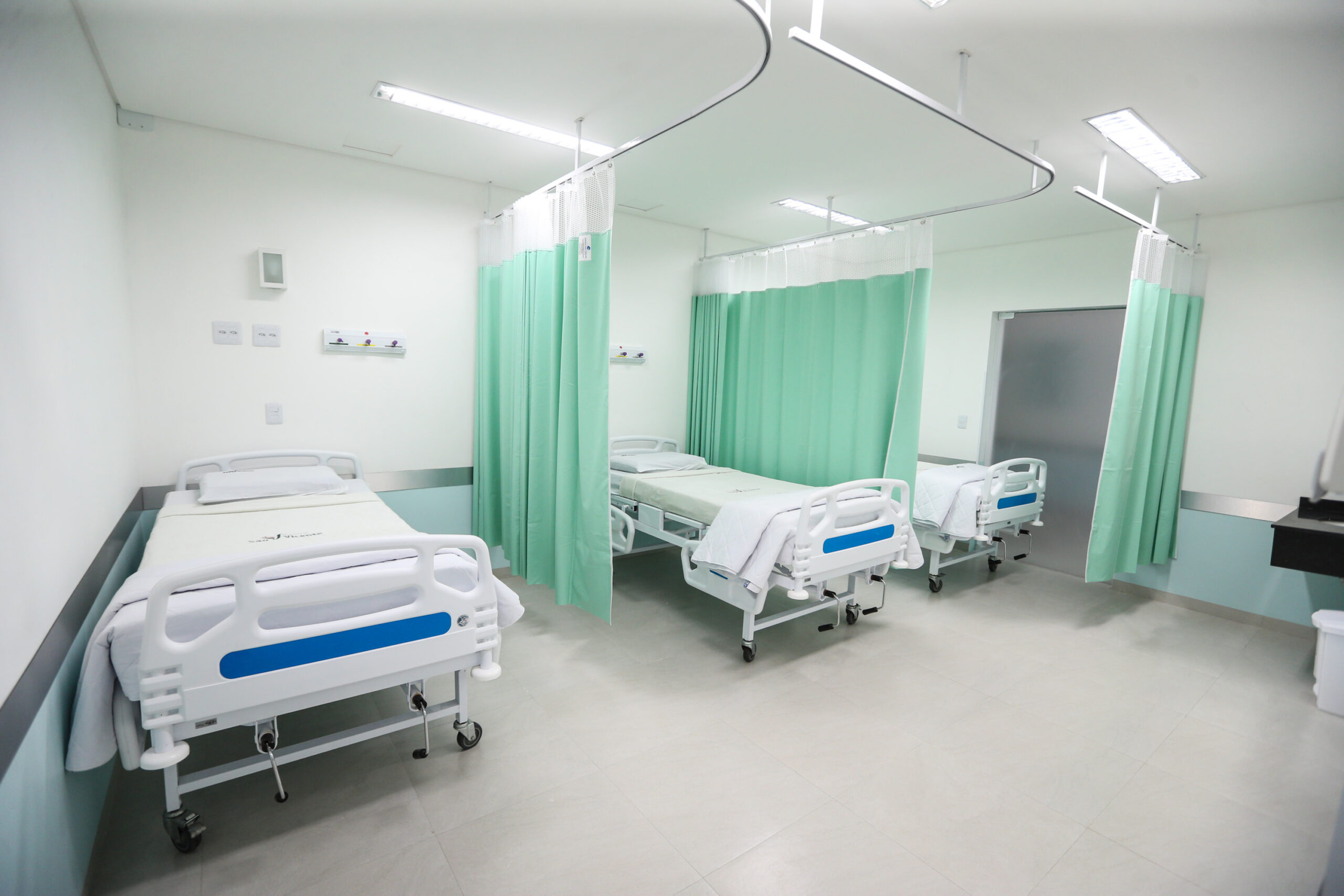 O governador Carlos Massa Ratinho Júnior inaugura nesta quarta-feira (16), a reforma do pronto-socorro do Hospital São Vicente de Paulo, de Guarapuava (região central). Guarapuava, 16/10/2019 - Foto: Geraldo Bubniak/AEN